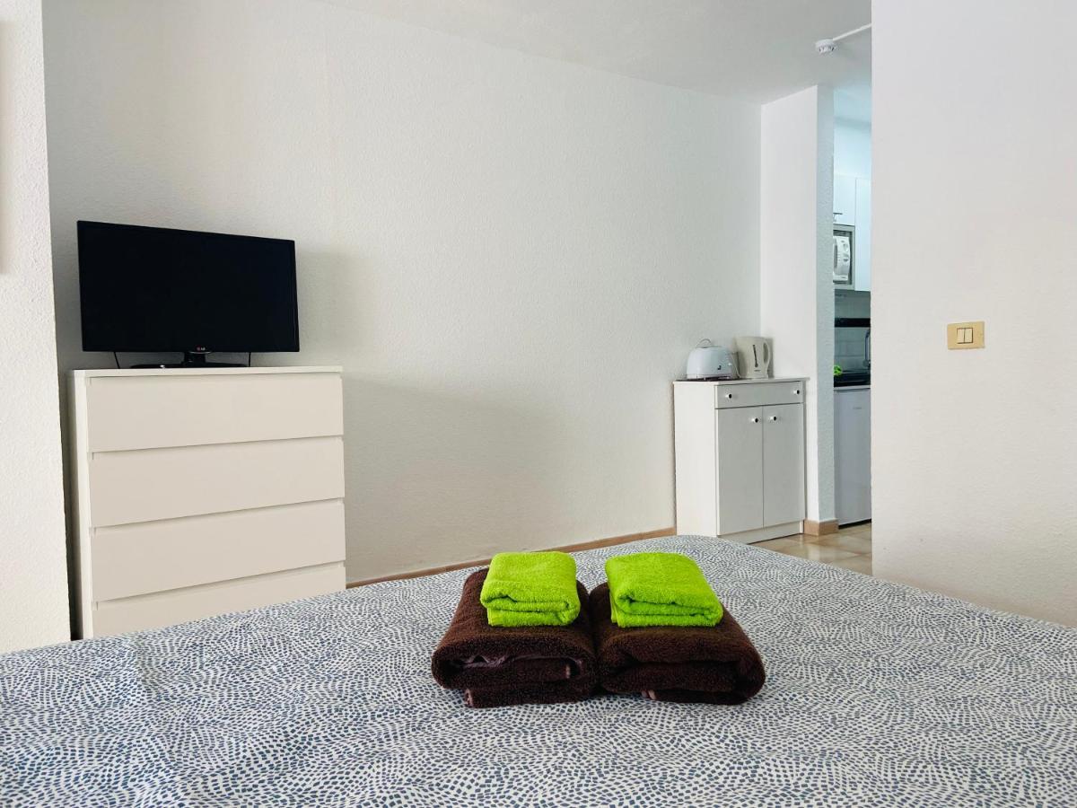 Estudio Castle Harbour 403 Cristianos Apartment *